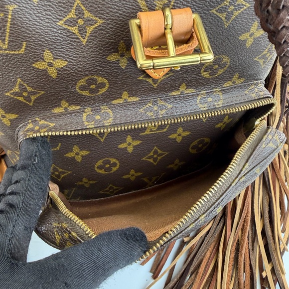 fringe louis vuitton backpack Out West Montsouris Revamped Leather Braiding and Out West Custom Bags 9.8 (L) x 7.5 (H) x 5.9 (W) Speedy 30 Louis Vuitton | Bags |